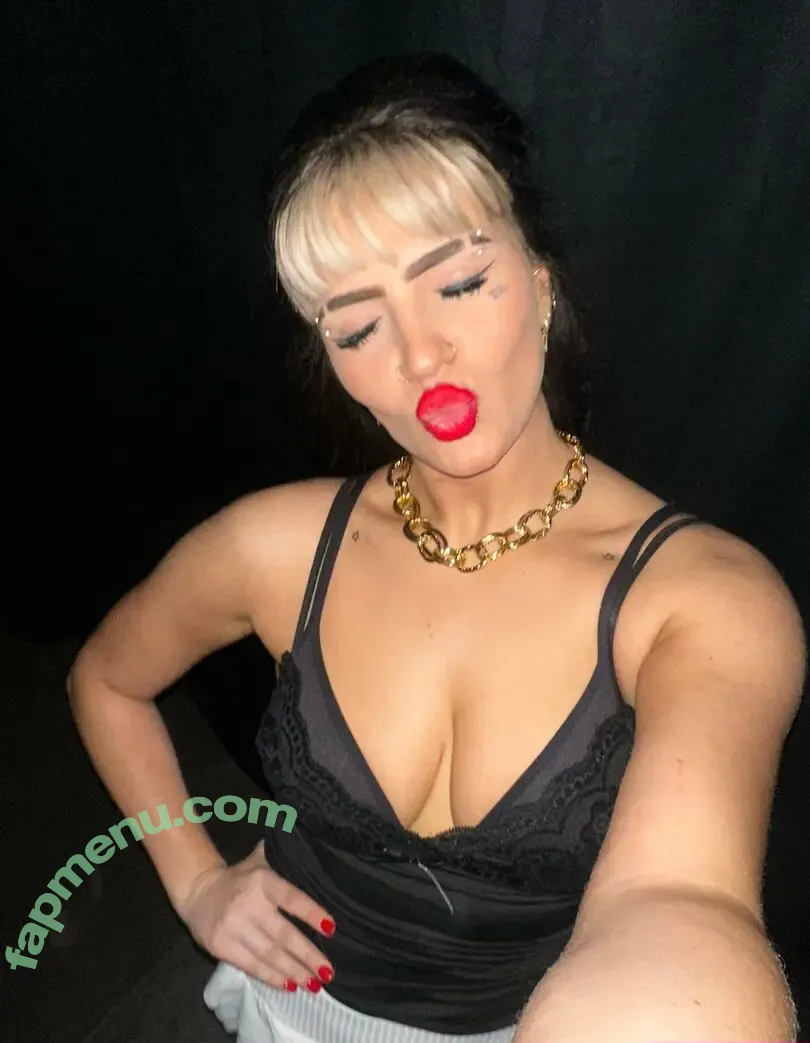 stephdelander nude photo #0023 (stephdelander)