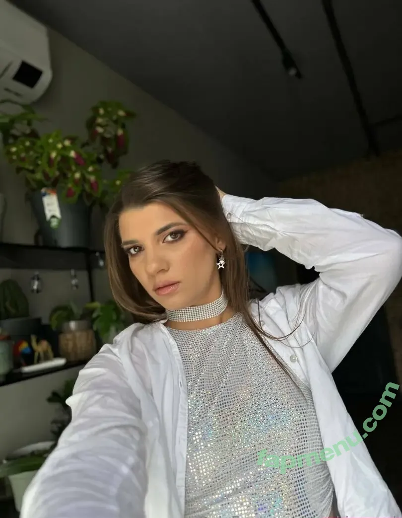 stephiewood nude photo #0021 (stephie.wood)