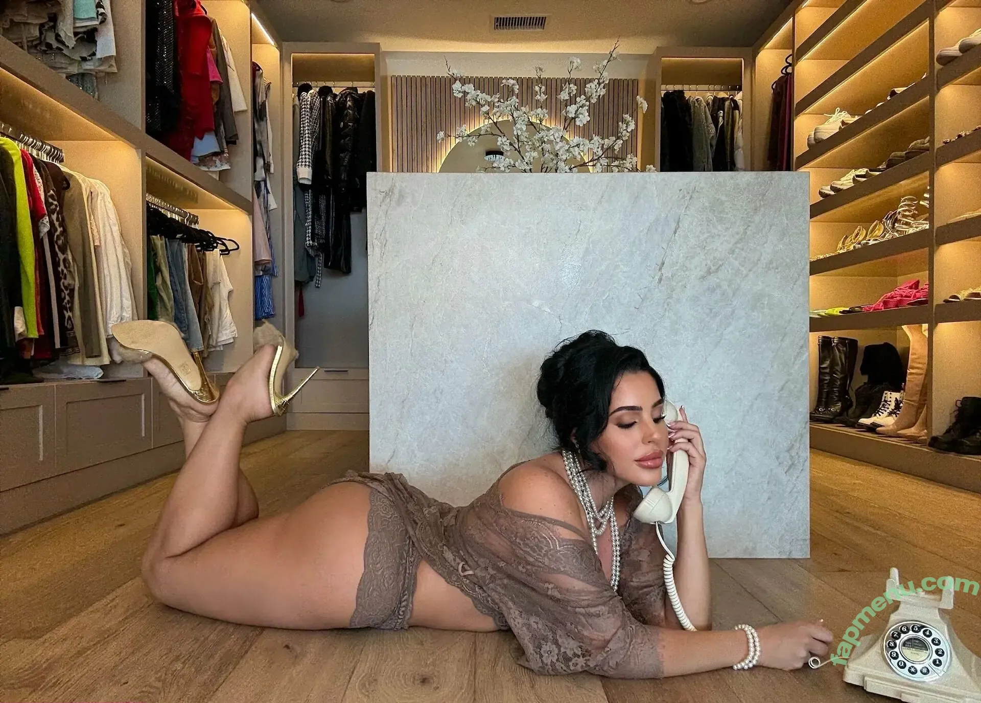 stephsamusic nude photo #0037 (stephs_music)