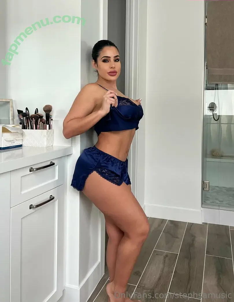 stephsamusic nude photo #0004 (stephs_music)