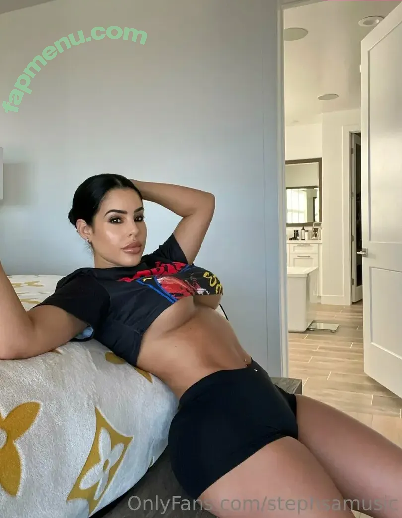 stephsamusic nude photo #0029 (stephs_music)