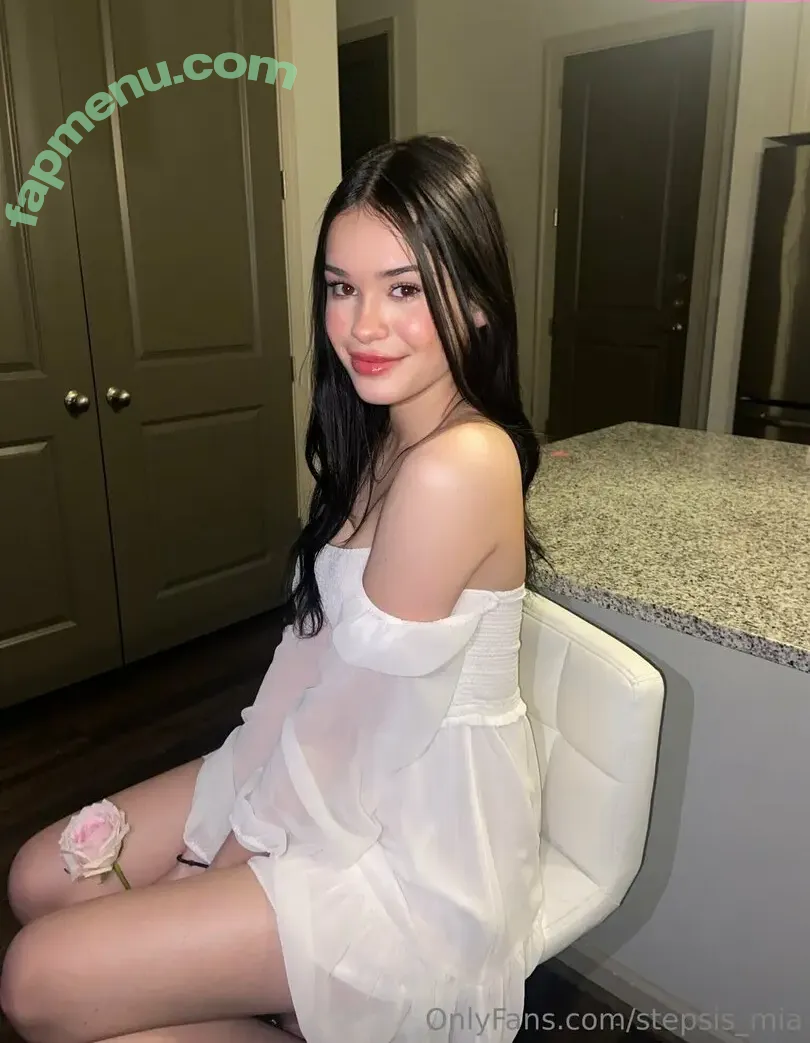 stepsis_mia nude photo #0162 (Mia Stepsister / miastepsister / petitemiax)