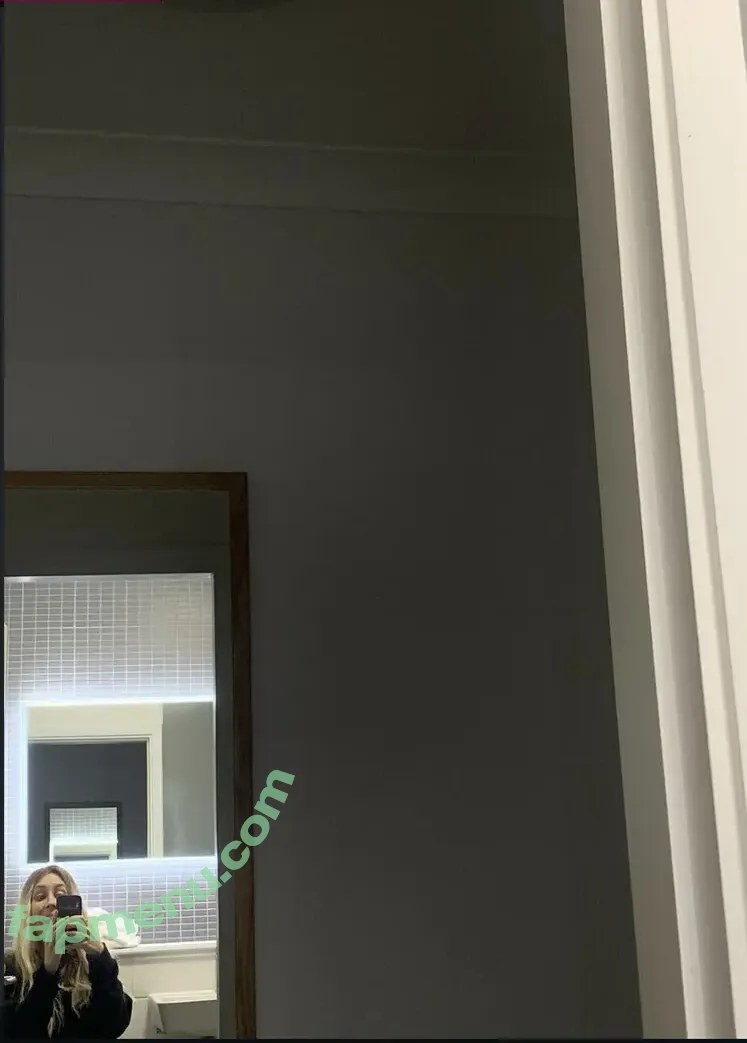 Stevie Martin nude photo #0021 (5tevieM)