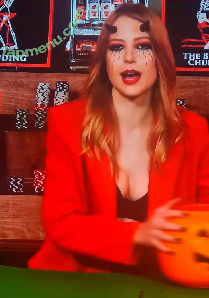 Stevie Wynne Levine nude photo #0105 (GMM / steviewlevine)