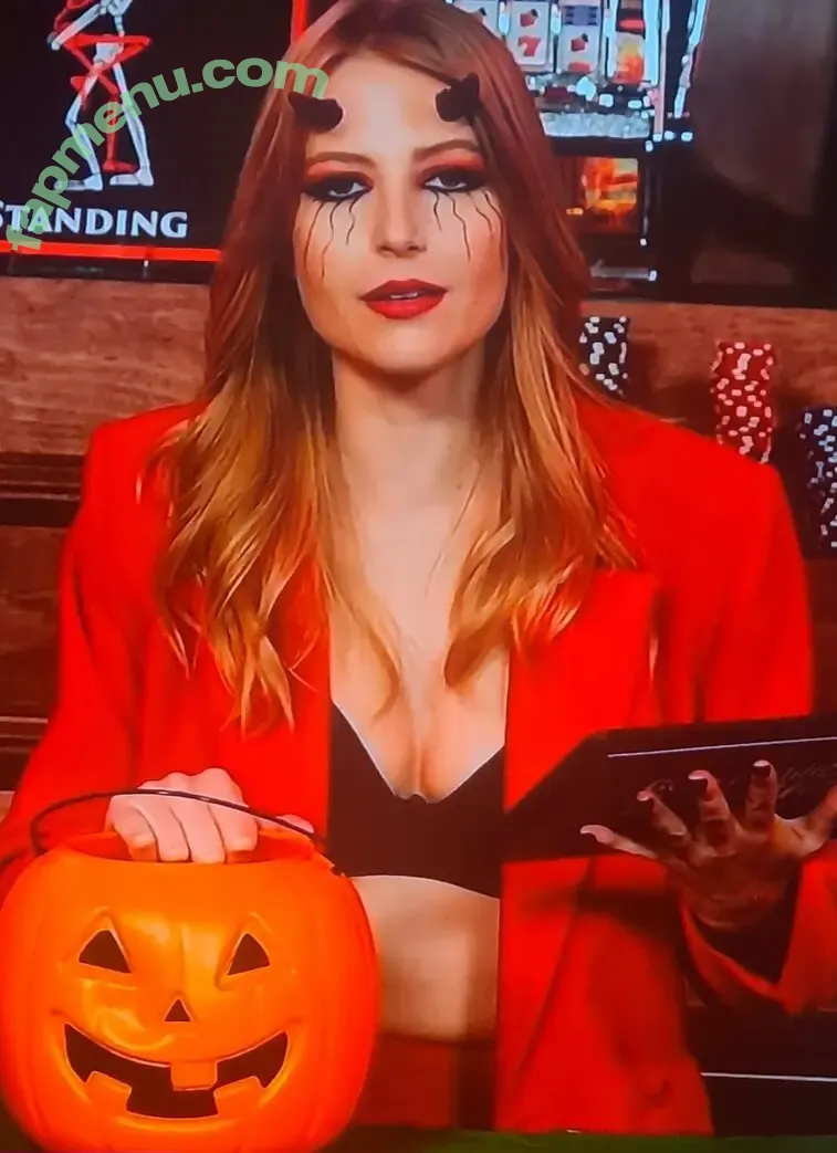 Stevie Wynne Levine nude photo #0122 (GMM / steviewlevine)