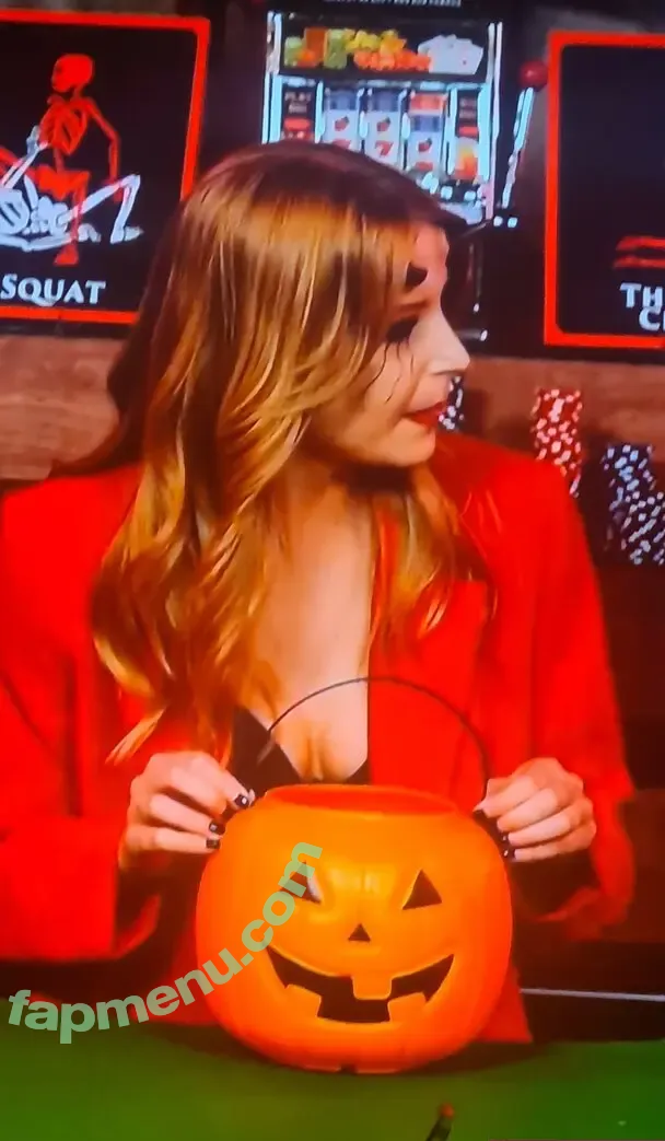 Stevie Wynne Levine nude photo #0123 (GMM / steviewlevine)