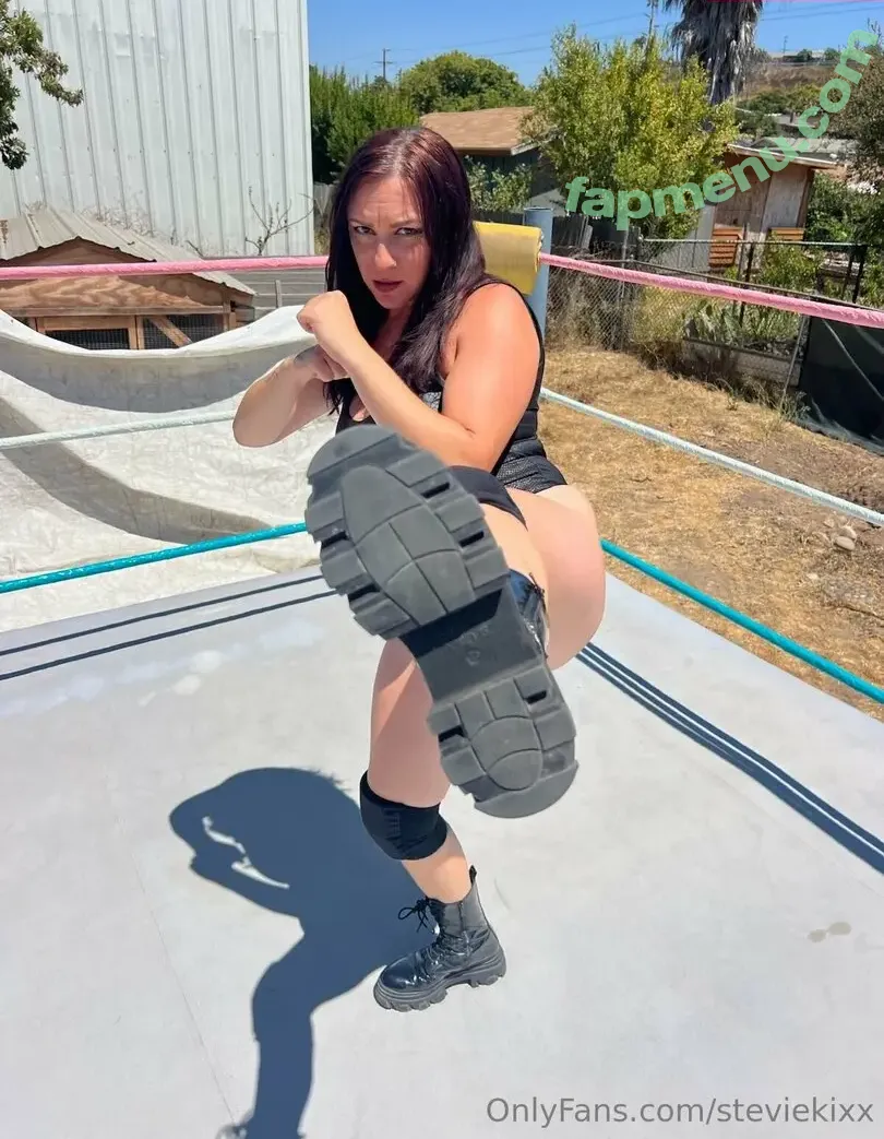 steviekixx nude photo #0038 (steviekixx)