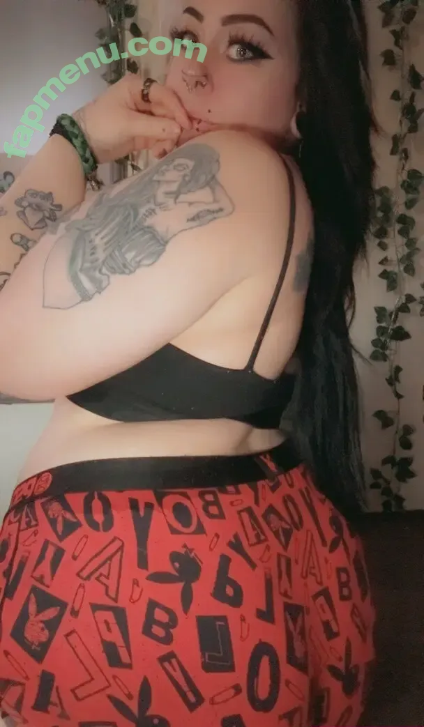 stfuitscourtney nude photo #0101 (stfuitscourtney)