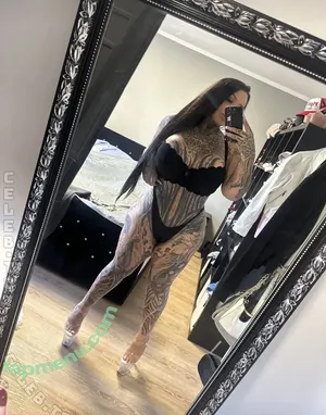 Stifflersmom / officialstifflersmom / stifflersmomofficial nude photo #0205