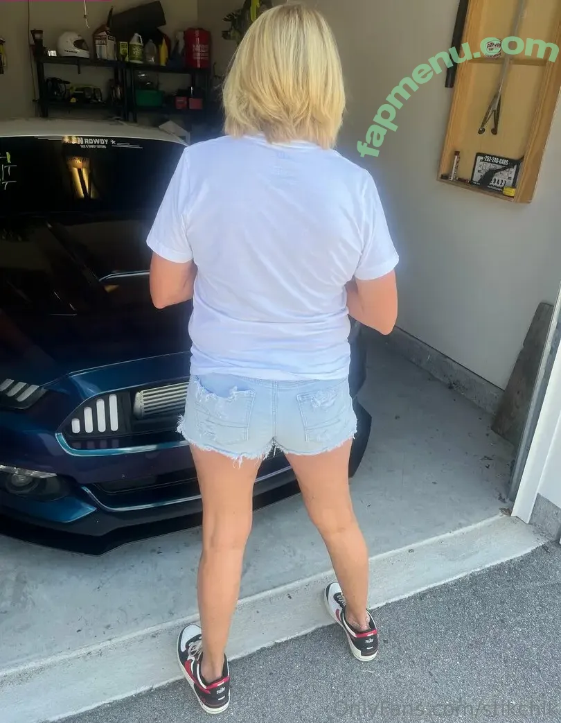 stikchik nude photo #0010 (stikstikley)