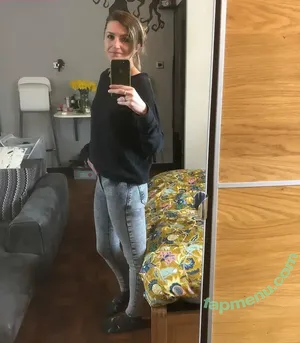 stillpayingformydivorce / Instakat74 nude photo #0057