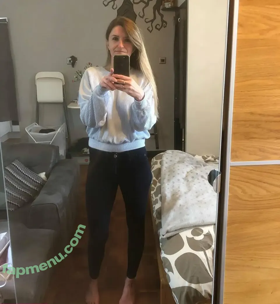 stillpayingformydivorce nude photo #0038 (Instakat74)