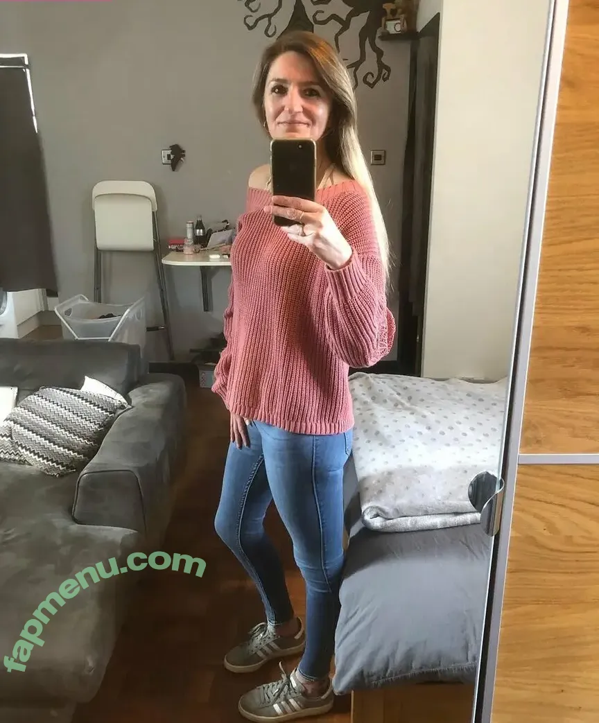 stillpayingformydivorce nude photo #0046 (Instakat74)