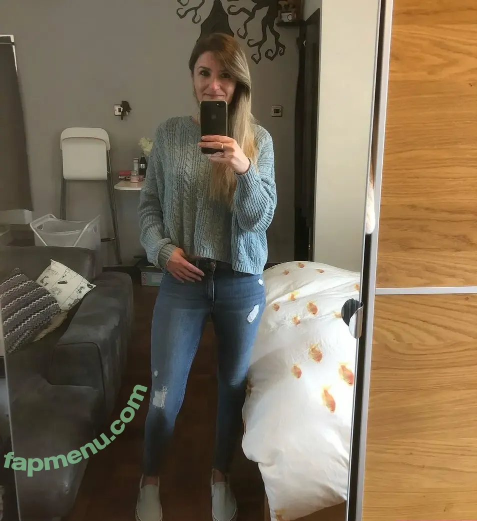 stillpayingformydivorce nude photo #0051 (Instakat74)