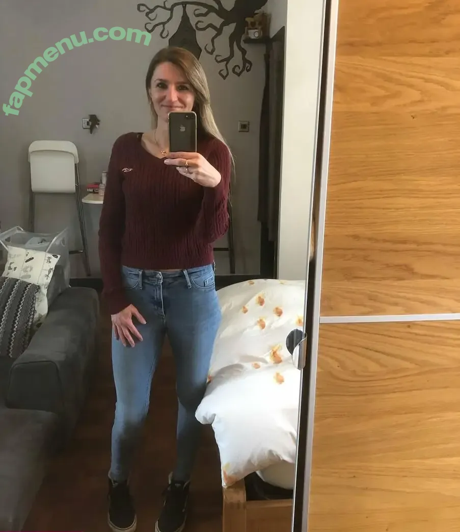 stillpayingformydivorce nude photo #0052 (Instakat74)