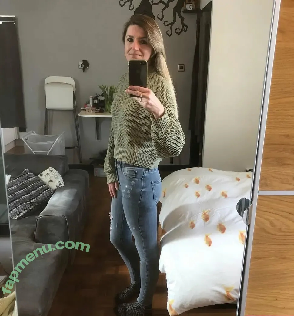 stillpayingformydivorce nude photo #0054 (Instakat74)