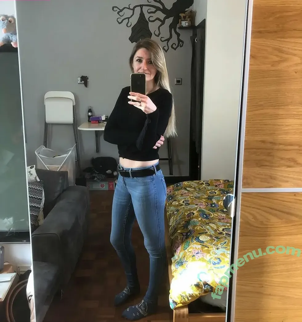 stillpayingformydivorce nude photo #0066 (Instakat74)