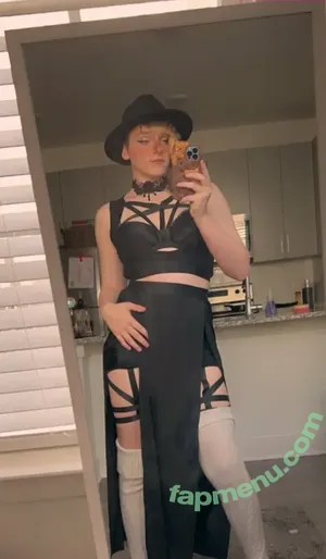  nude photo #0008