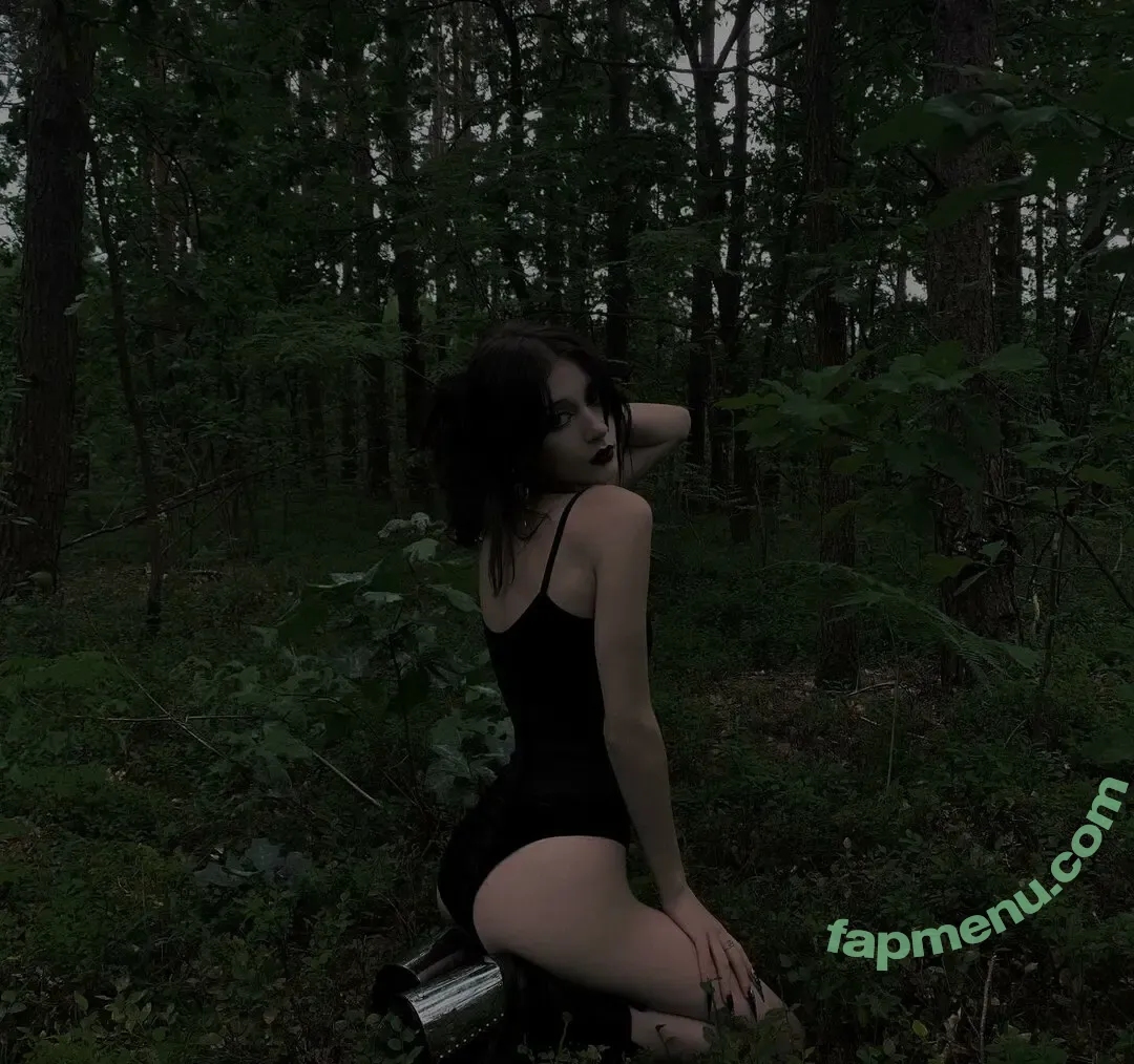 stmirais nude photo #0012 (stmirais)