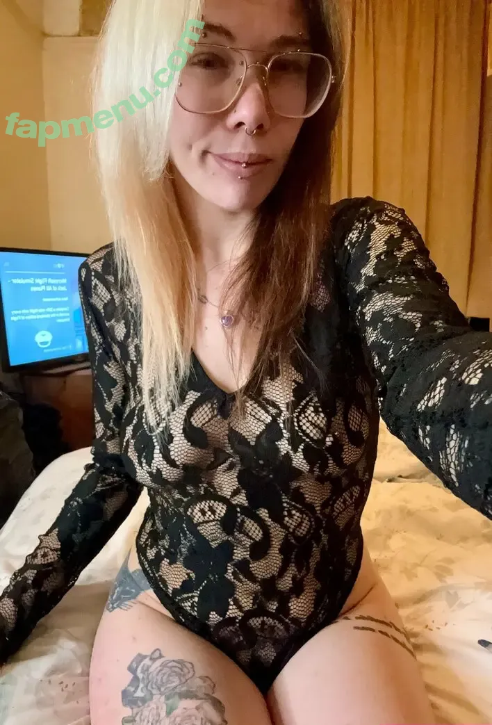 stonedfairy312 nude photo #0026 (stonedfairy312_)