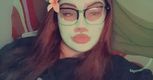 stonerg420 / stonrgurl420 nude photo #0032