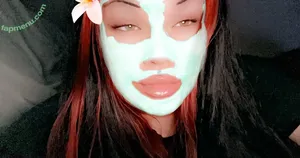 stonerg420 / stonrgurl420 nude photo #0039