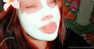 stonerg420 / stonrgurl420 nude photo #0040