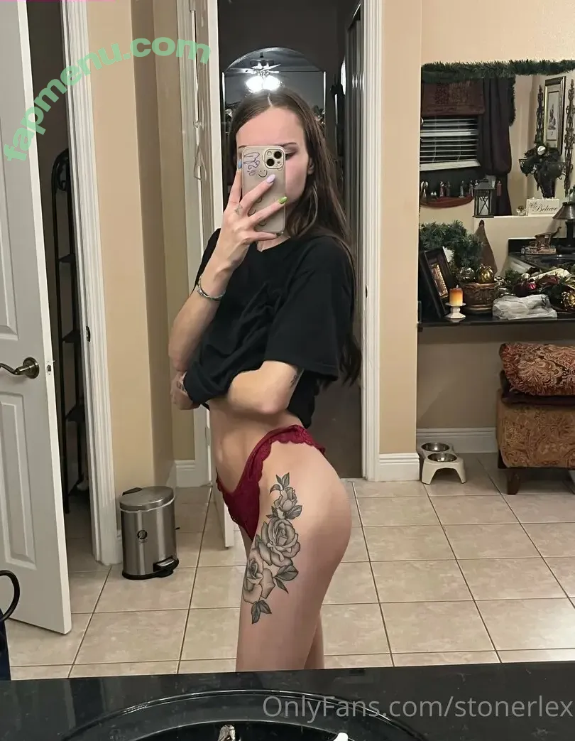 stonerlex nude photo #0002 (stonerxgirlfriend)