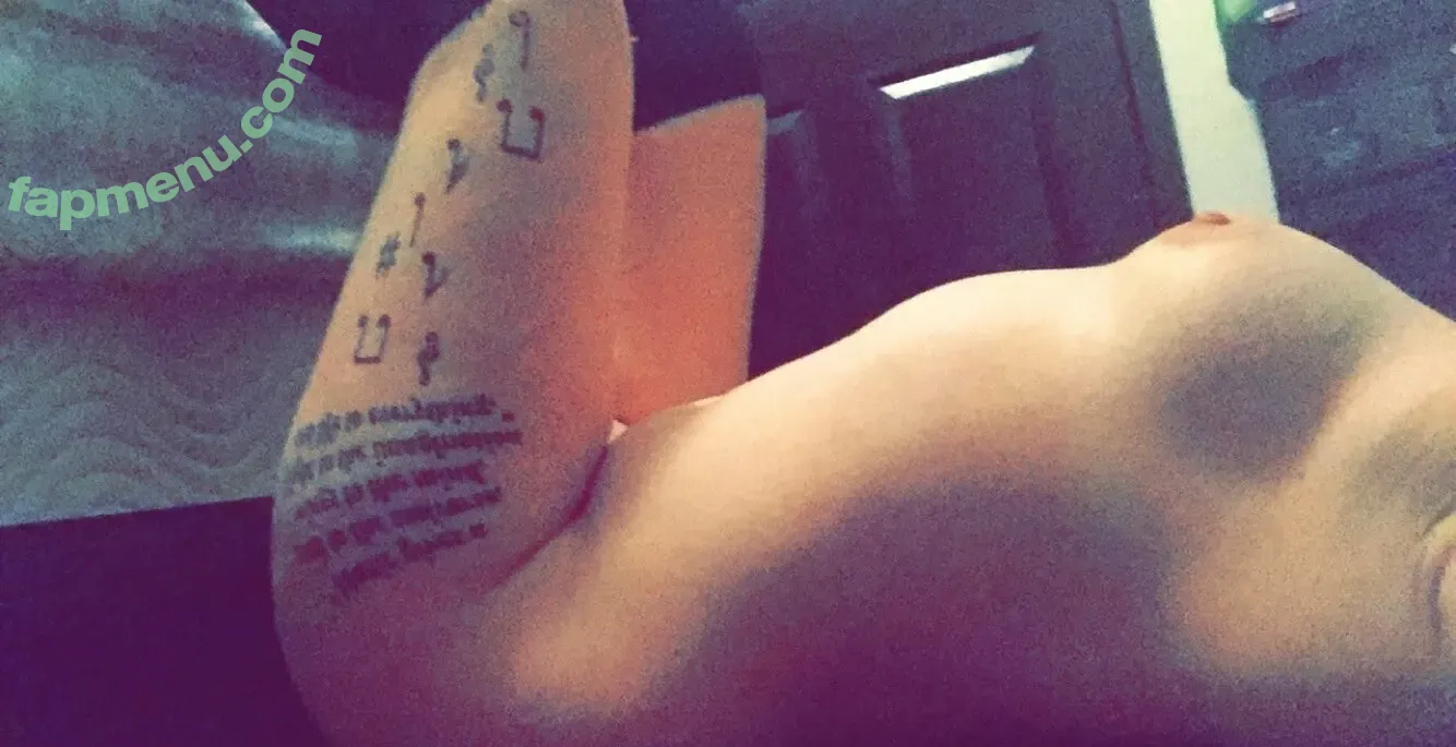 stonersugarbuns nude photo #0020 (stonergump)