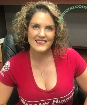 Storage Wars / Casey Nezhoda / cbargainhunters nude photo #0036