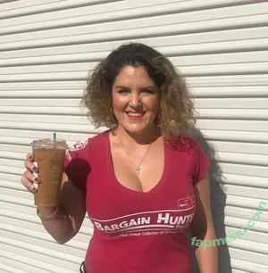 Storage Wars / Casey Nezhoda / cbargainhunters nude photo #0041