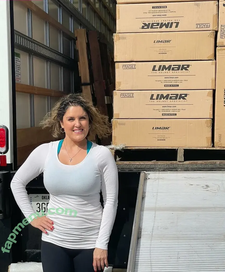 Storage Wars nude photo #0044 (Casey Nezhoda / cbargainhunters)