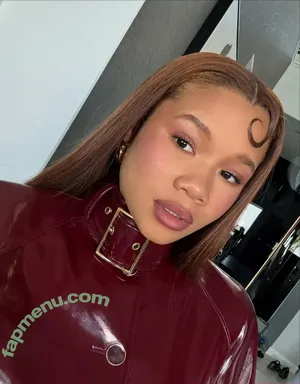Storm Reid / stormikush / stormreid nude photo #1040