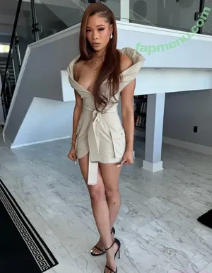 Storm Reid / stormikush / stormreid nude photo #1061