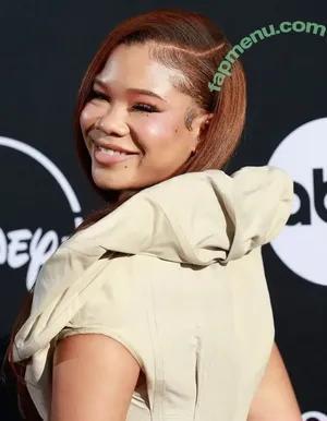 Storm Reid / stormikush / stormreid nude photo #1099