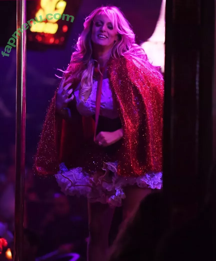 Stormy Daniels nude photo #0027 (stormydaniels / thestormydaniels)