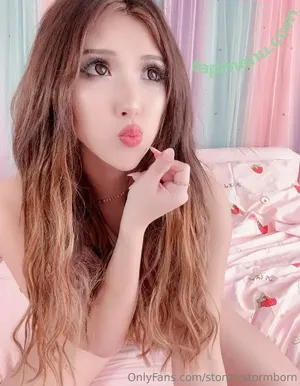  nude photo #0001