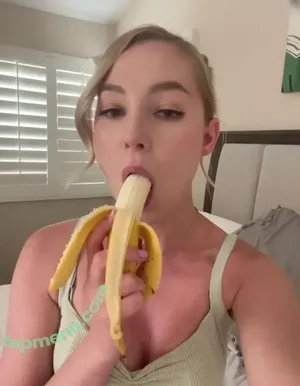 STPeach / lisapeachy nude photo #0059