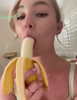 STPeach / lisapeachy nude photo #0060