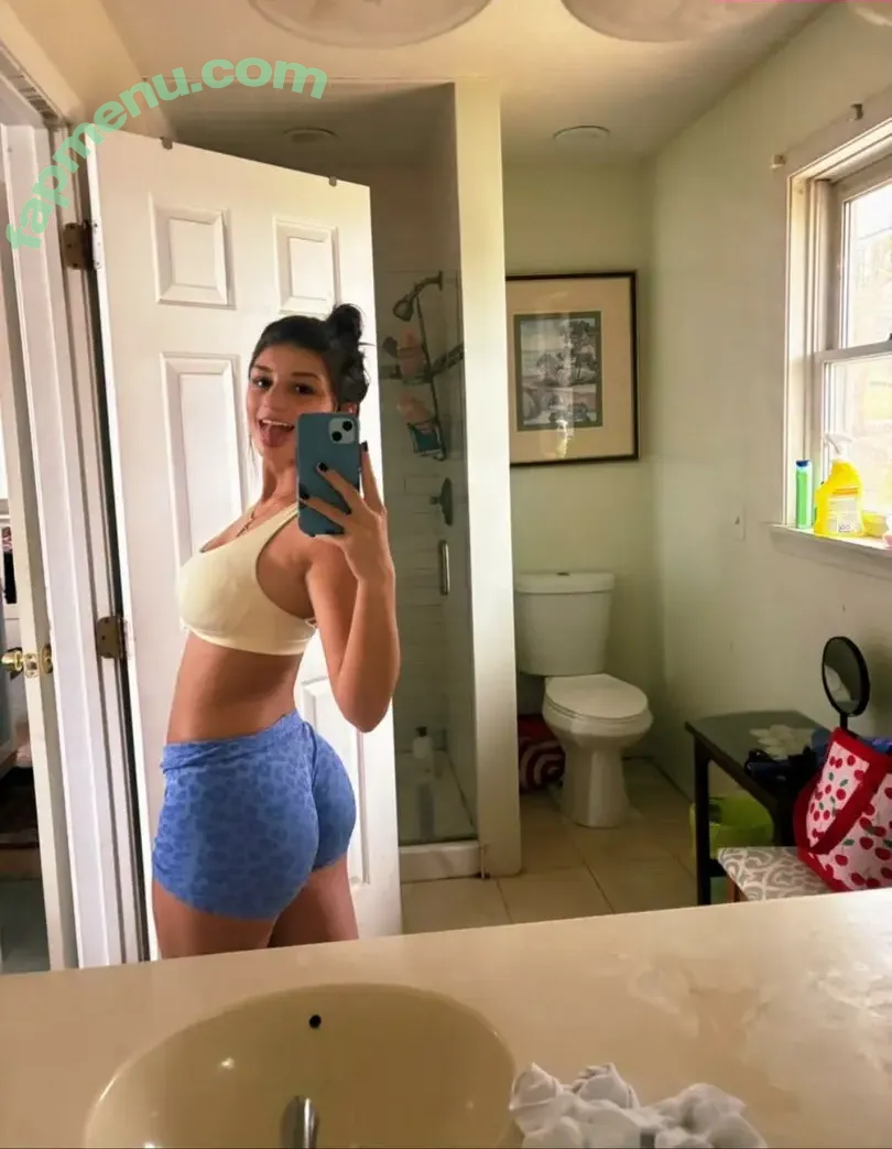 Stratton Zenick nude photo #0061 (Strattonn222 / livelaughcryanddie / melissastratton / stratton3148)