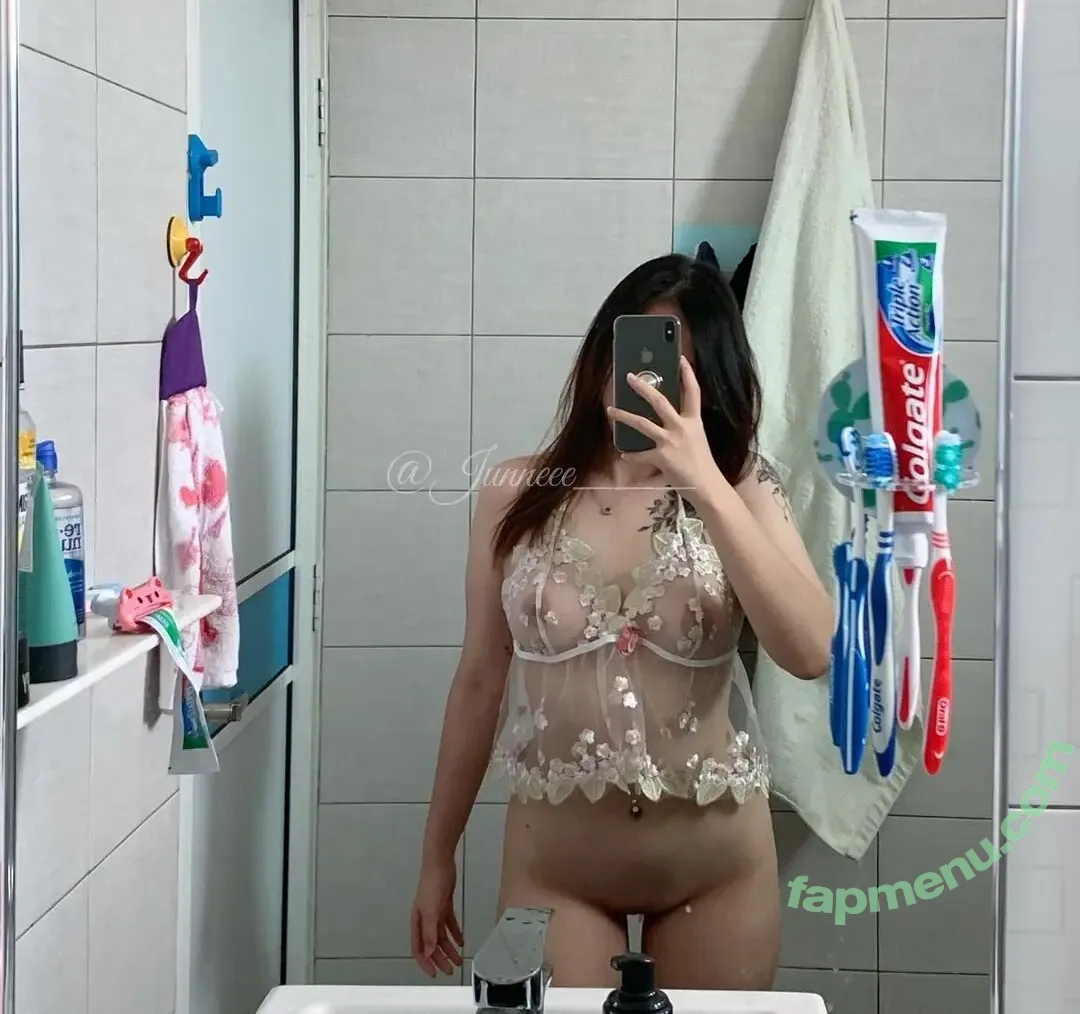 straw.berryy nude photo #0023 ( / junejune01 / strawberryy_shortcake)