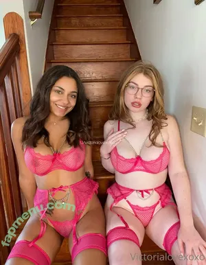 Strawberriprincess / anyuser / littleoakley nude photo #0012