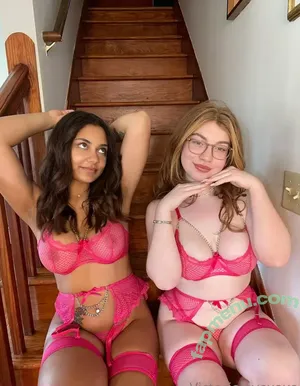 Strawberriprincess / anyuser / littleoakley nude photo #0014