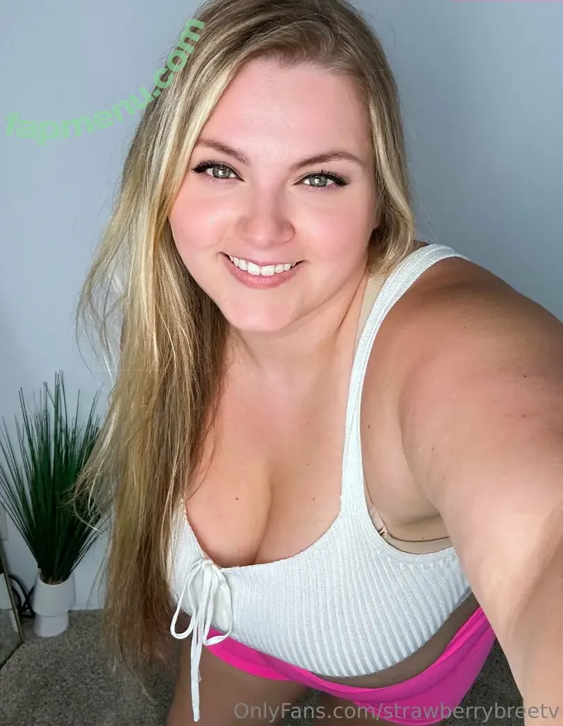 strawberrybreetv nude photo #0052 (strawberrisweetv)