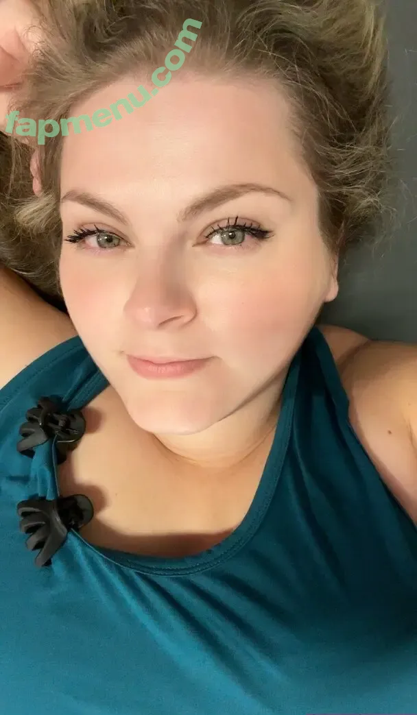 strawberrybreetv nude photo #0055 (strawberrisweetv)