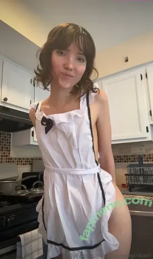 Strawberrygirlkairi / strawbeekairi nude photo #0144