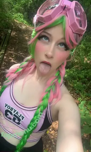strawberrymilkwithcream / strawberrymilkcomedy nude photo #0006