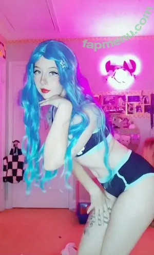 strawberrymilkwithcream / strawberrymilkcomedy nude photo #0024