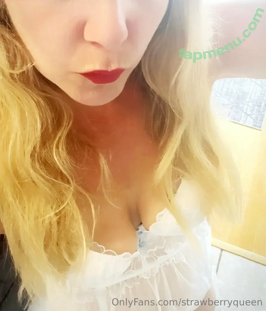 strawberryqueen nude photo #0018 (strawberryqueen_s)