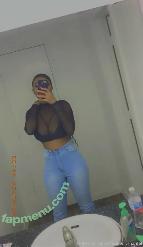 strawberryshantel nude photo #0003 (strawberryshantel_)